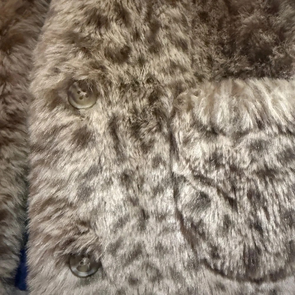 Mini Boden Brown Faux Fur Vest - Picture 2 of 3